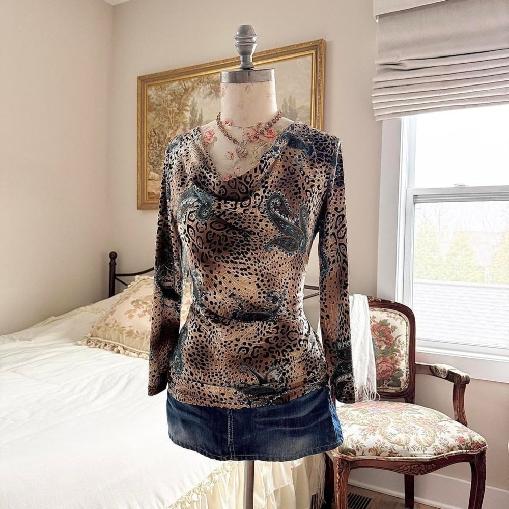 Cheetah paisley boho top  Y2K brown leopard paisley cowl neck top size large